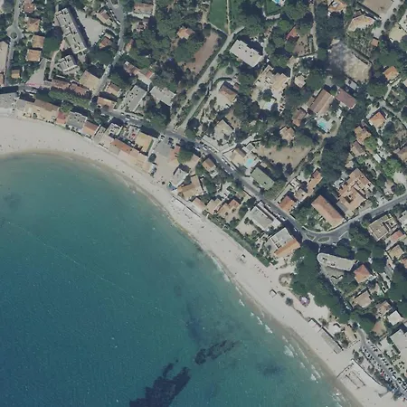 By Interhome 莱克斯