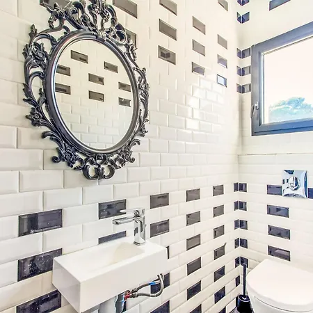 度假居 By Interhome *