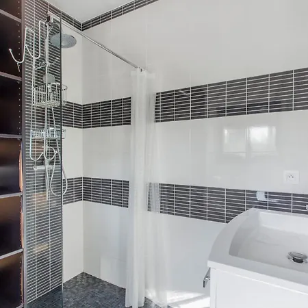Vakantiehuis By Interhome Les Lecques