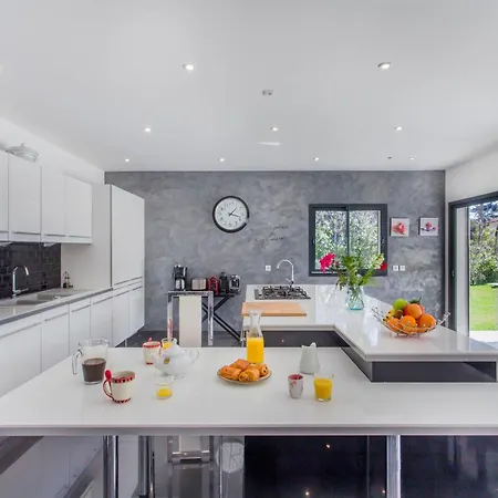Vakantiehuis By Interhome Les Lecques