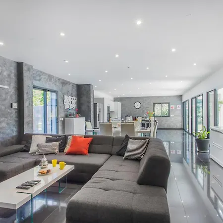 By Interhome * Les Lecques