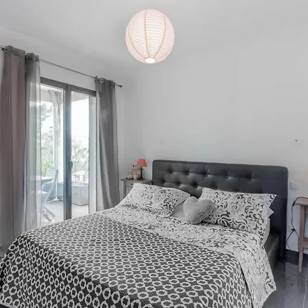 By Interhome * Les Lecques