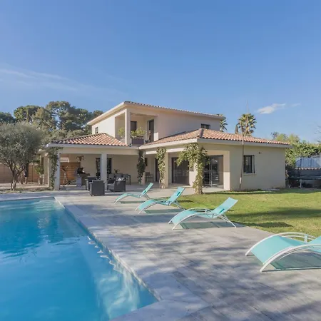 By Interhome Hébergement de vacances *